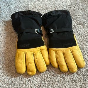 Winter gloves